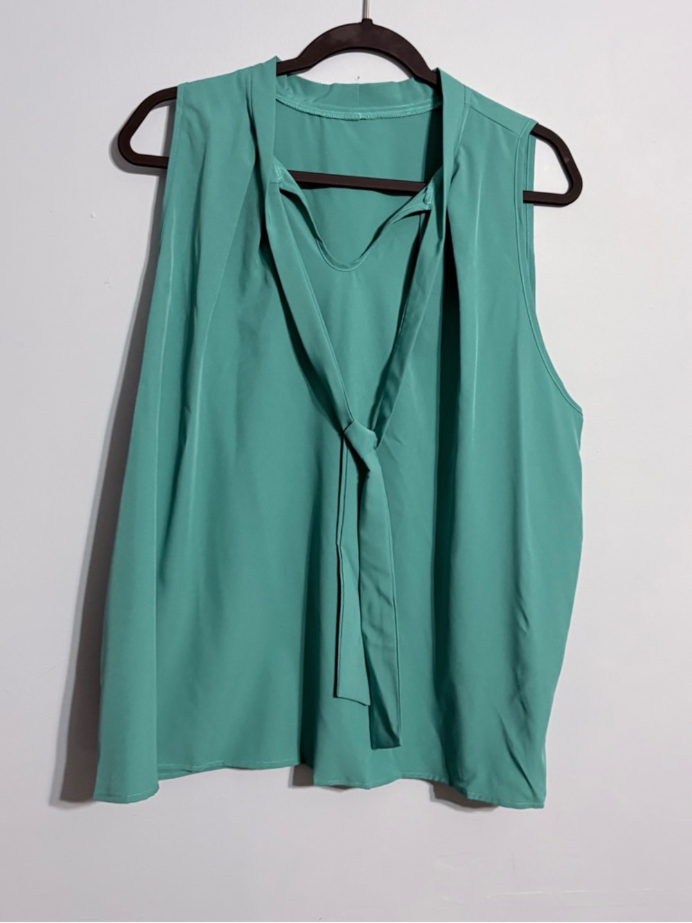 Sleeveless 2XL Tie-Neck Blouse - Emerald Green